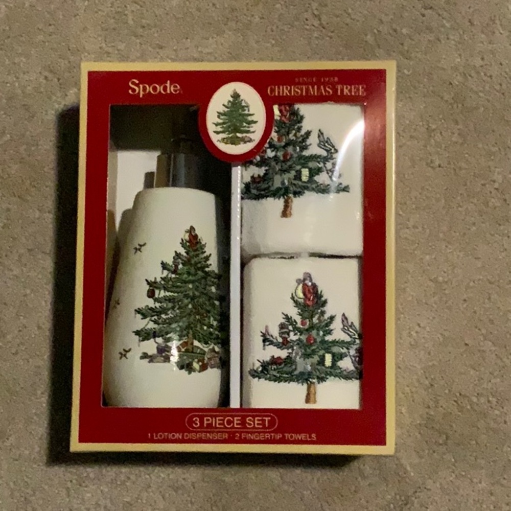 Spode Christmas bathroom set